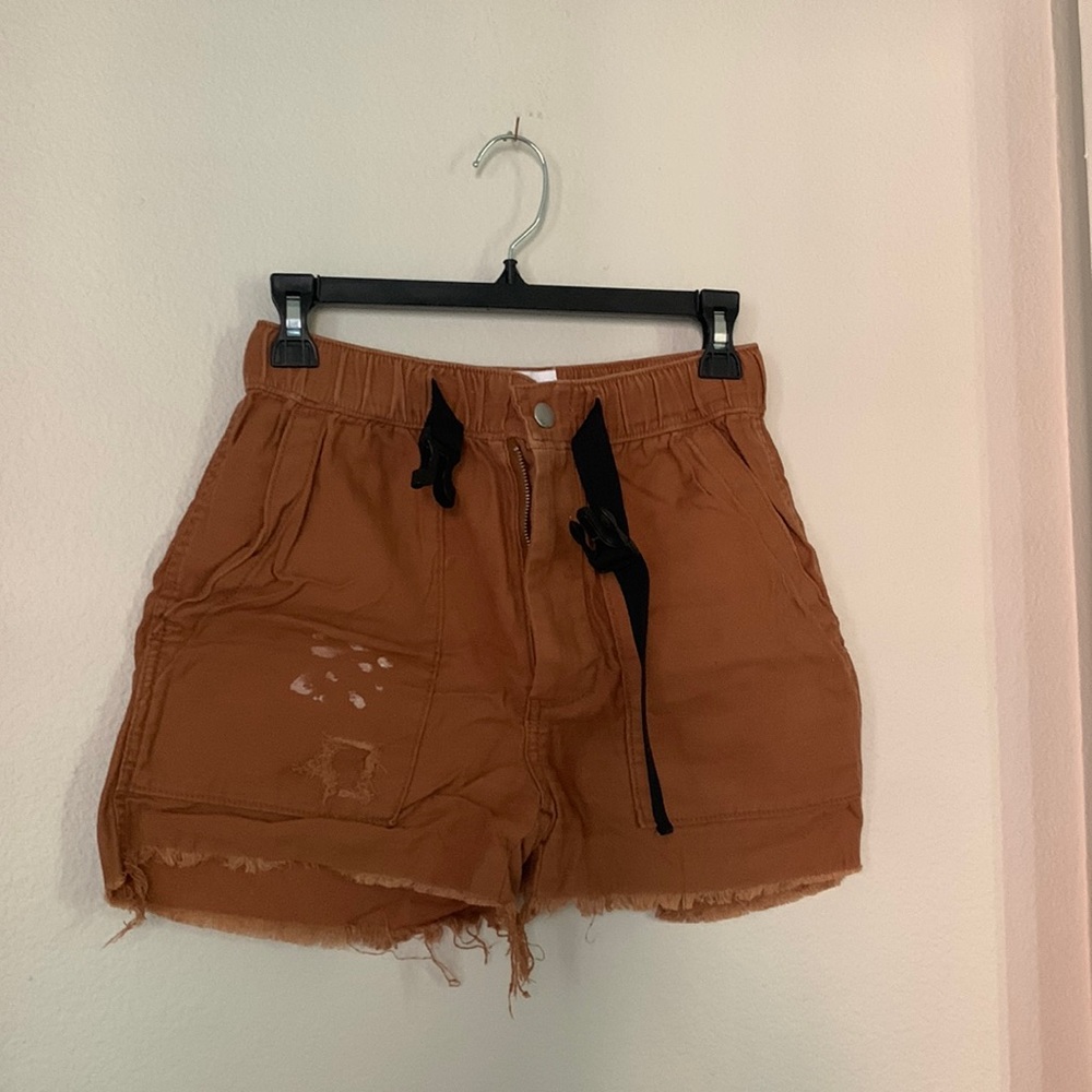 Urban outfitters buckle short